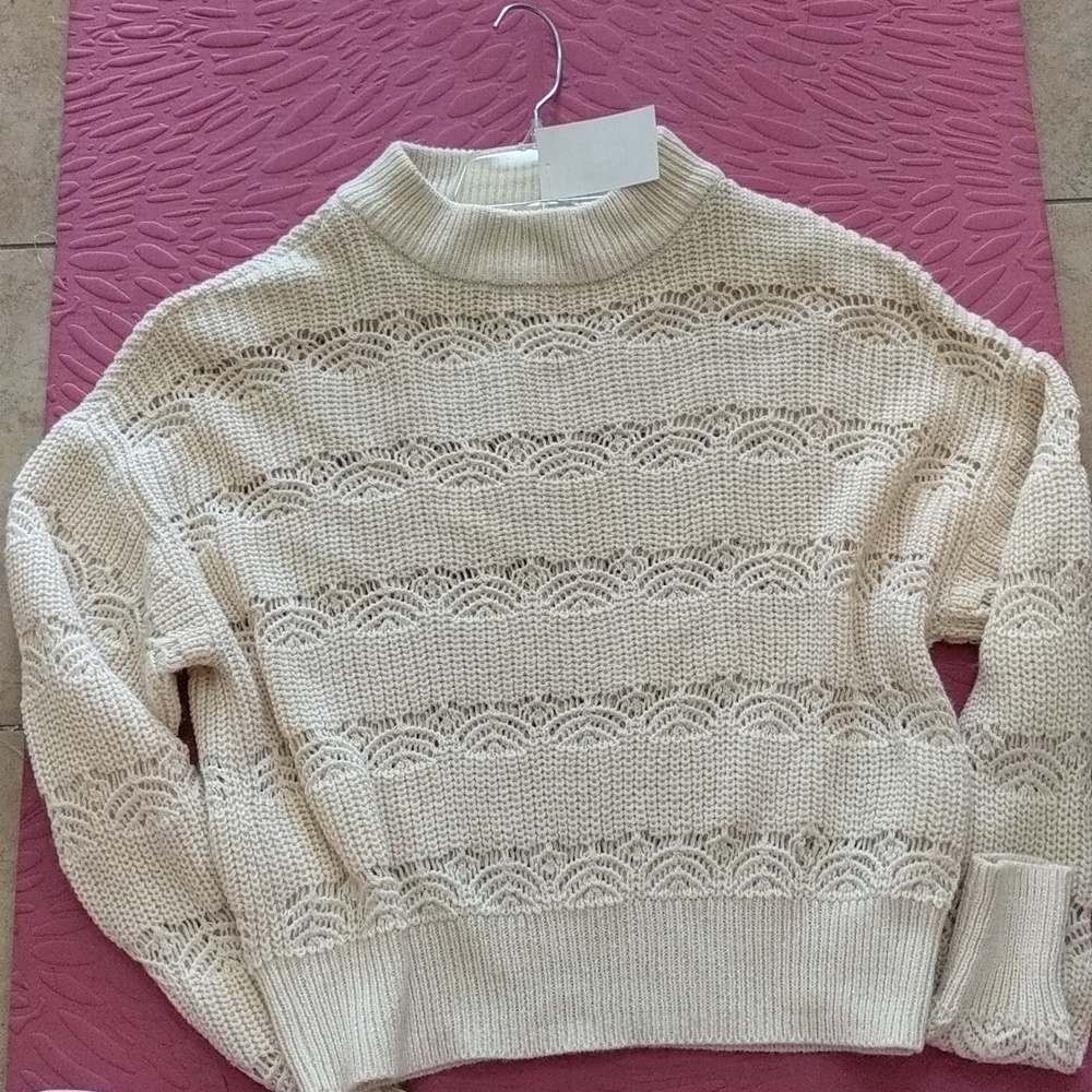 Sweater soft and light weight new 60 cotton size xs